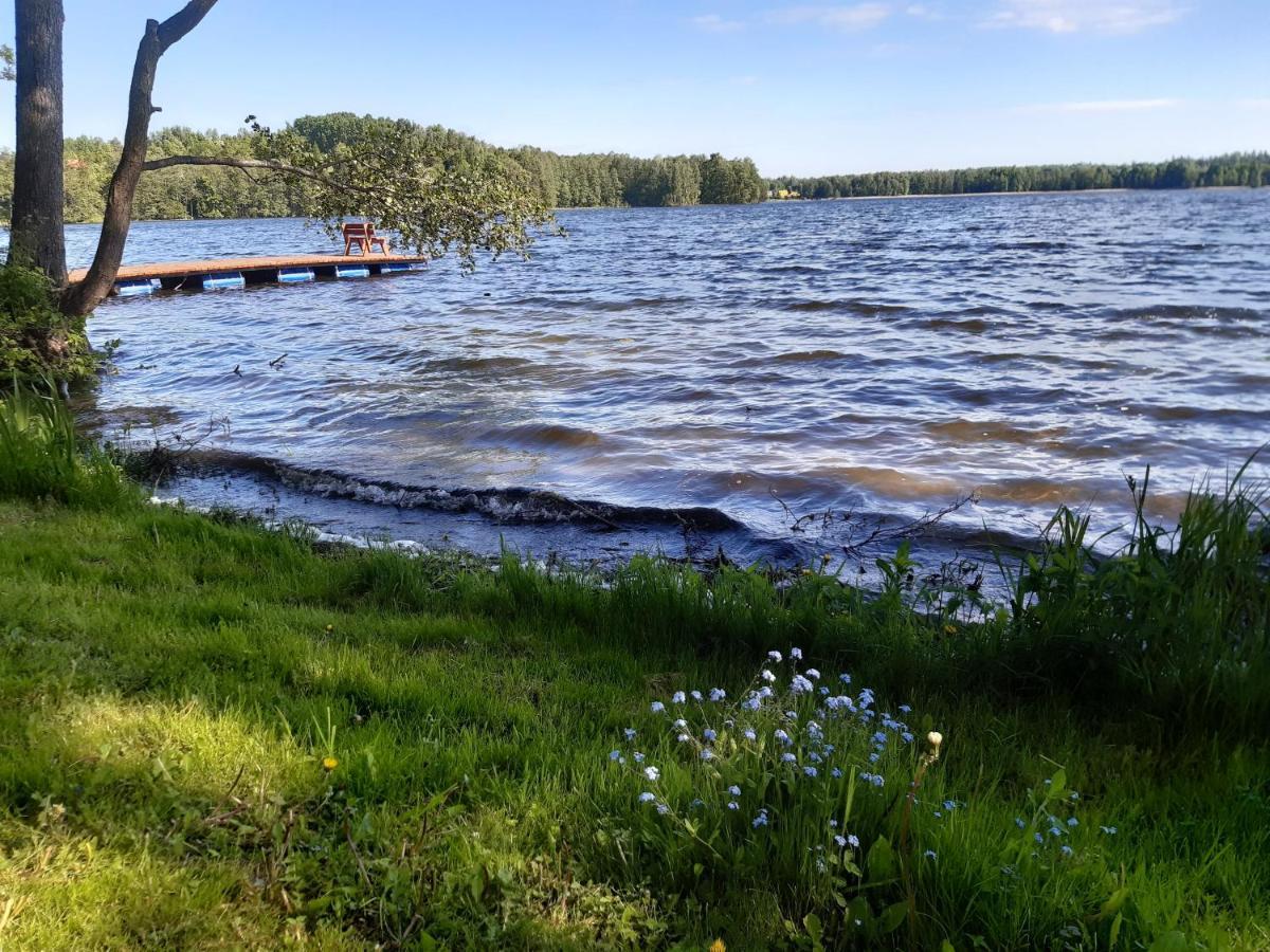 Czarna Jachta - Na Szlaku Legend - - - - - Pokoje Nad Jeziorem Круклянки Экстерьер фото